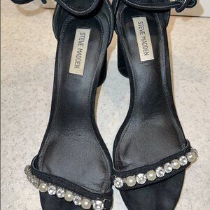 Steve Madden Black Pearl Heels